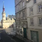 De 3 Et Parking Apartment *